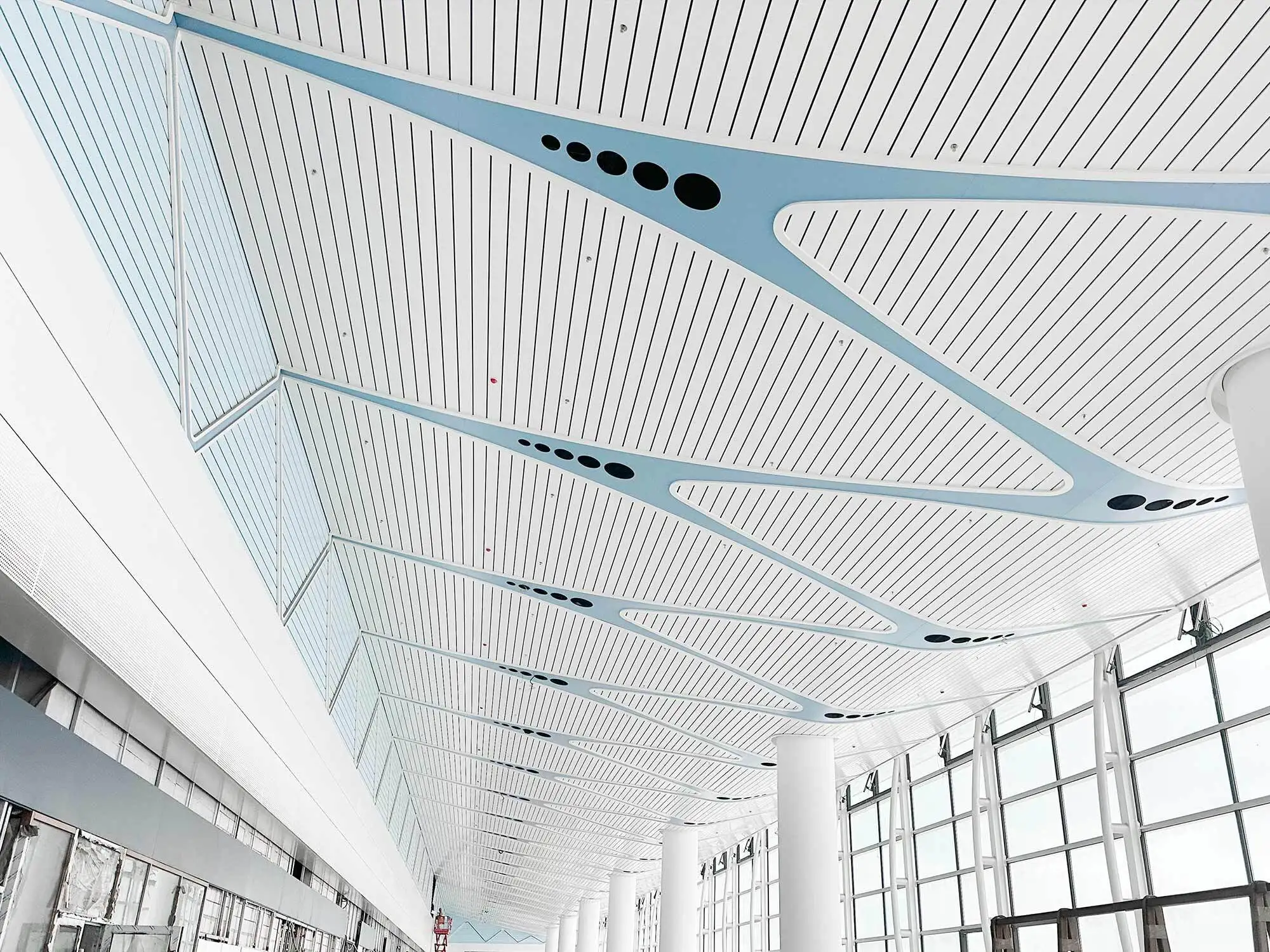 zhuhai airport ceiling webp